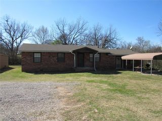 342302 E 1070 Street, Meeker, OK 74855