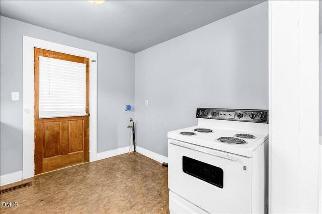 132 W Vernon Avenue, Wake Forest, NC 27587