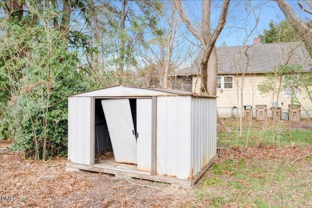 132 W Vernon Avenue, Wake Forest, NC 27587