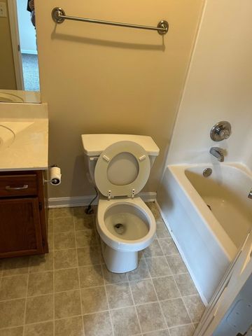 3839 Jockey Dr Apt C, Clarksville, TN 37042