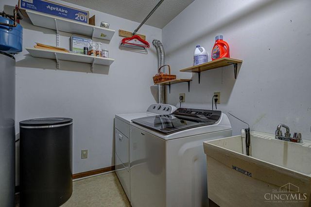 3991 Jennifer Drive, Hamilton, OH 45013