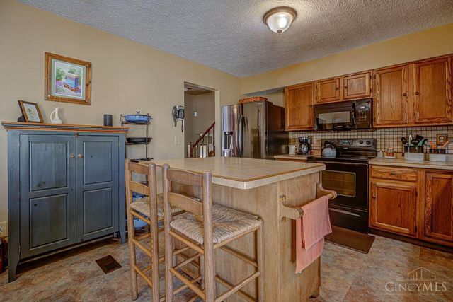 3991 Jennifer Drive, Hamilton, OH 45013