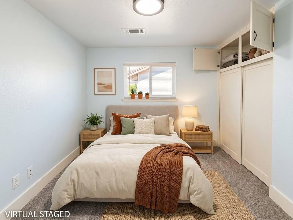 Image 25 of property listing at 3856 N Hacienda Drive, Fresno, CA 93705