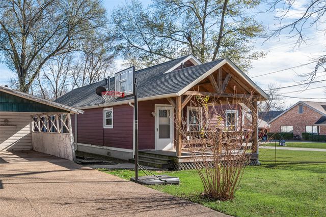 106 W 2nd North Street, Kaufman, TX 75142