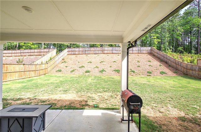 589 Belmont Lane, Dallas, GA 30132