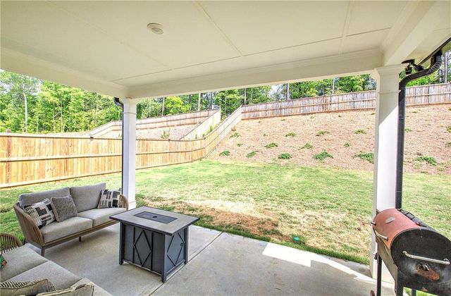 589 Belmont Lane, Dallas, GA 30132