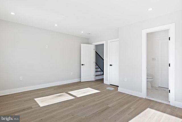 4006 70TH AVE, Hyattsville, MD 20784