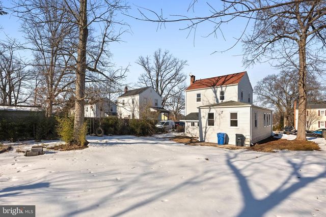 4006 70TH AVE, Hyattsville, MD 20784