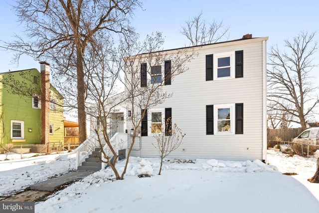 4006 70TH AVE, Hyattsville, MD 20784