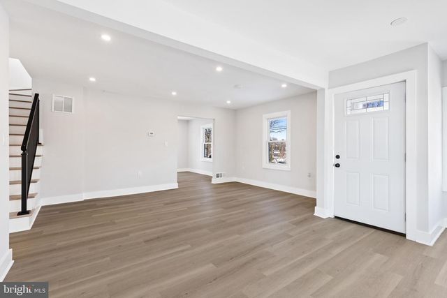 4006 70TH AVE, Hyattsville, MD 20784