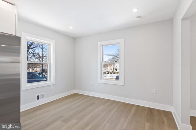 4006 70TH AVE, Hyattsville, MD 20784