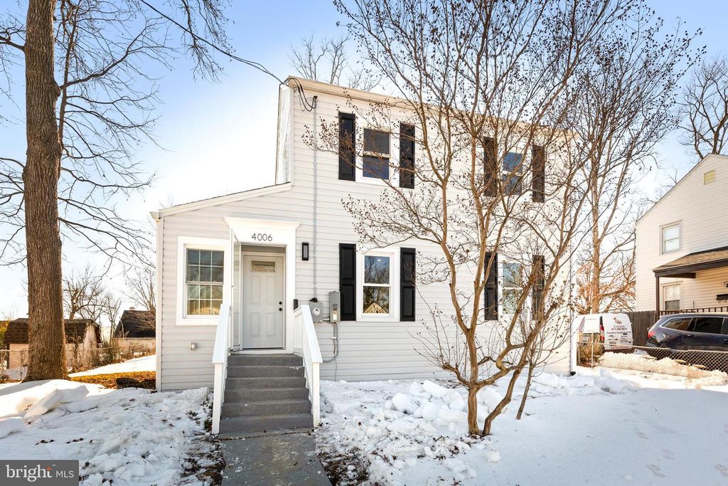 4006 70TH AVE, Hyattsville, MD 20784