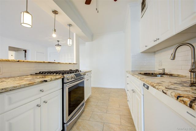 110-45 Queens Boulevard 402, Forest Hills, NY 11375