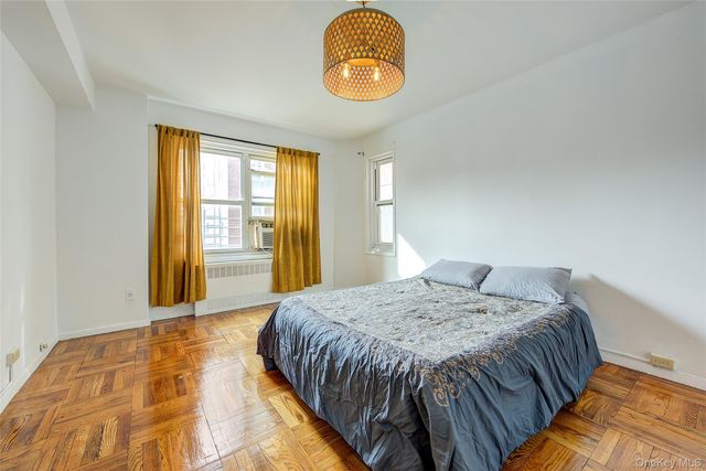 110-45 Queens Boulevard 402, Forest Hills, NY 11375