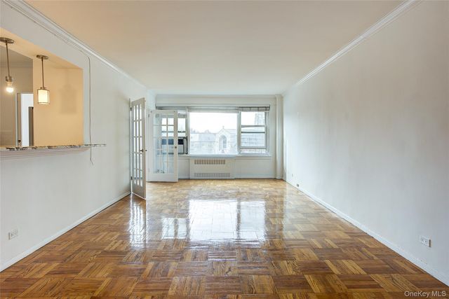 110-45 Queens Boulevard 402, Forest Hills, NY 11375