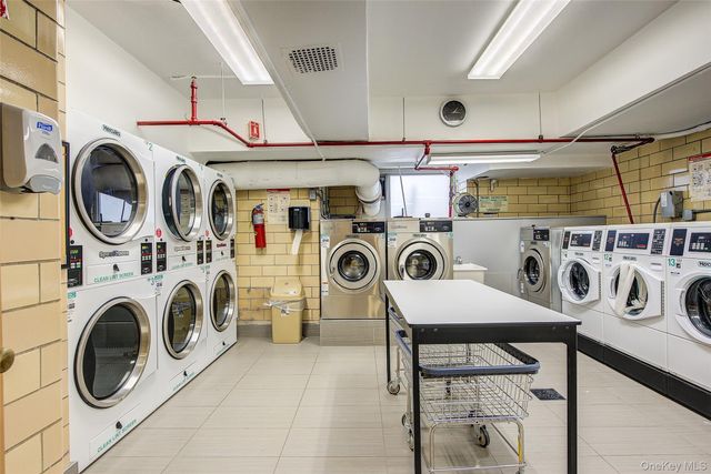 110-45 Queens Boulevard 402, Forest Hills, NY 11375