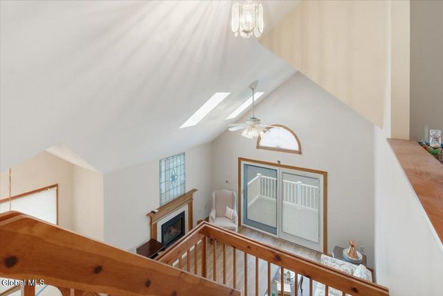 18 Kensington Place, Albany, NY 12209