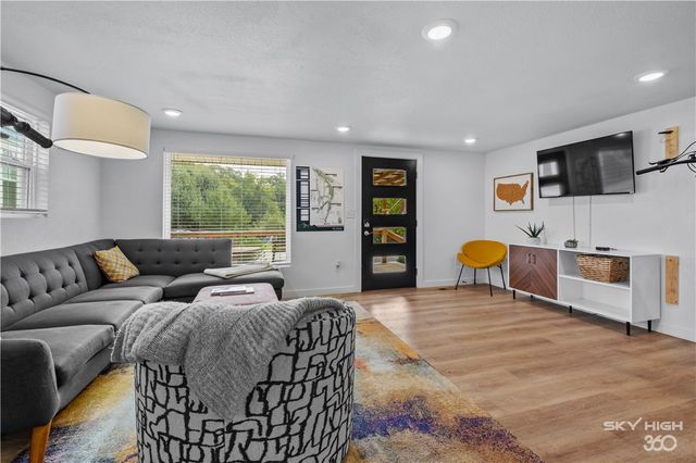 1107 Fillmore Street, Bentonville, AR 72712