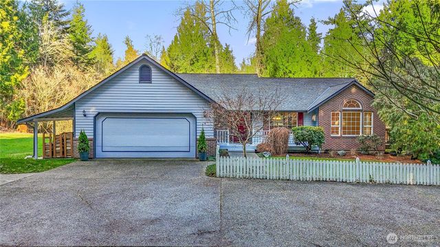 17824 25th Drive NW, Arlington, WA 98223