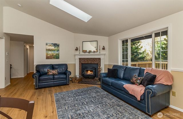 17824 25th Drive NW, Arlington, WA 98223