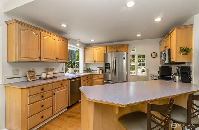 17824 25th Drive NW, Arlington, WA 98223