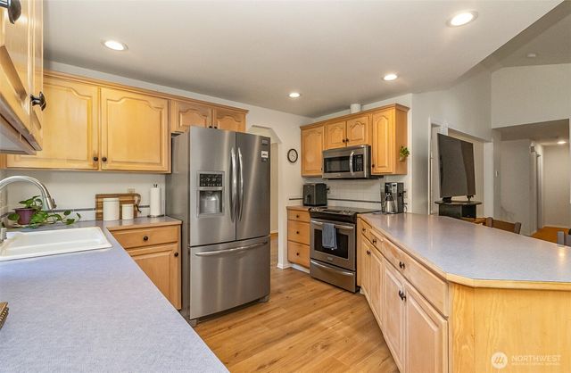 17824 25th Drive NW, Arlington, WA 98223