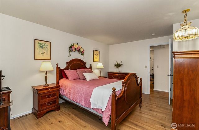 17824 25th Drive NW, Arlington, WA 98223