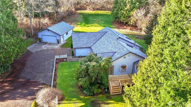 17824 25th Drive NW, Arlington, WA 98223