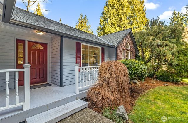 17824 25th Drive NW, Arlington, WA 98223