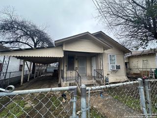 1320 Monterey, San Antonio, TX 78207