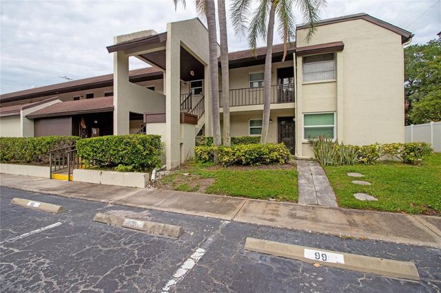1100 E BAY DRIVE 104, Largo, FL 33770