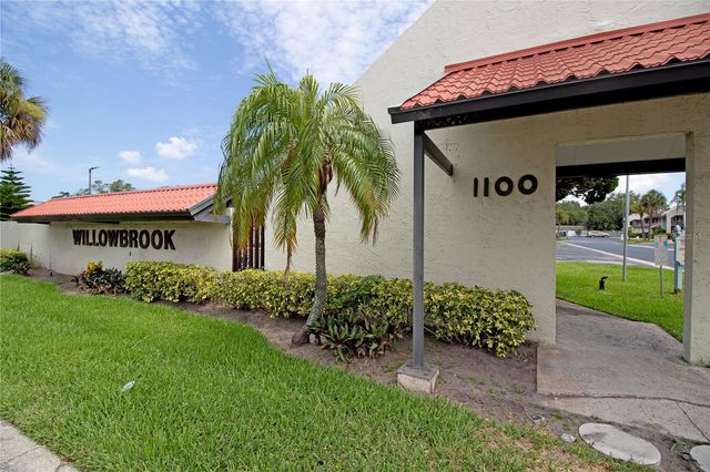 1100 E BAY DRIVE 104, Largo, FL 33770