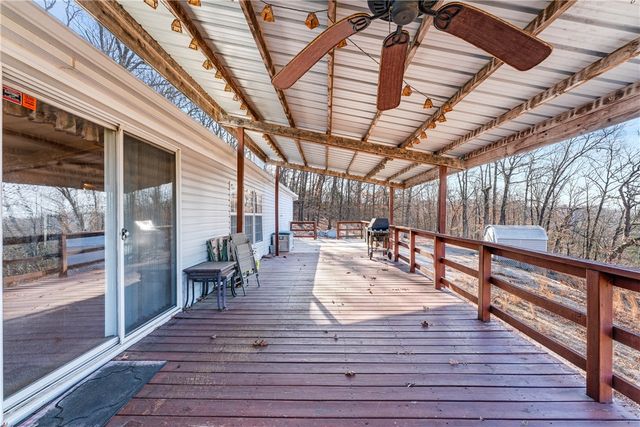 33 Skyview Lane, Holiday Island, AR 72631