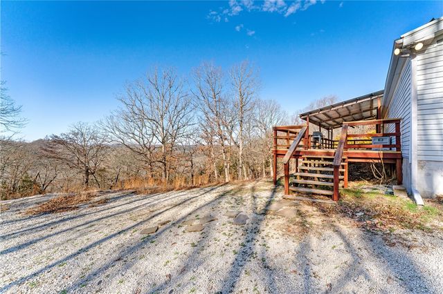 33 Skyview Lane, Holiday Island, AR 72631