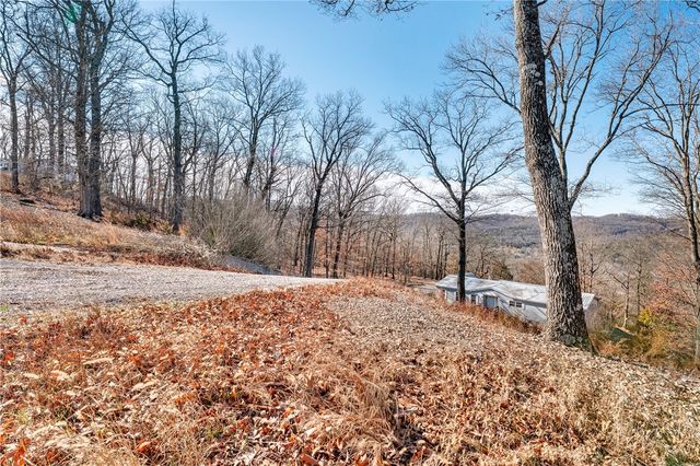 33 Skyview Lane, Holiday Island, AR 72631