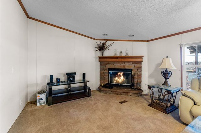 33 Skyview Lane, Holiday Island, AR 72631