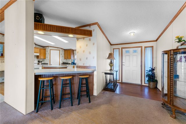 33 Skyview Lane, Holiday Island, AR 72631