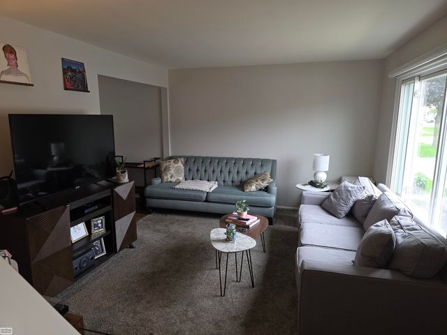 27562 Concord Avenue, Warren, MI 48093