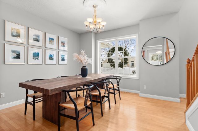 8048 Marsh Creek Alcove, Woodbury, MN 55125