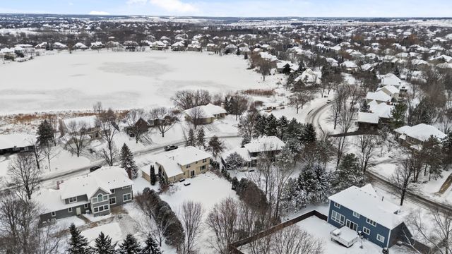 8048 Marsh Creek Alcove, Woodbury, MN 55125