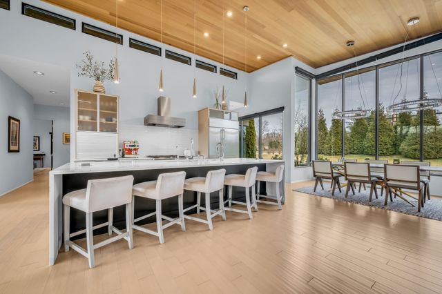 1425 Wilson Pike, Brentwood, TN 37027