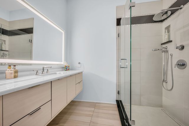 1425 Wilson Pike, Brentwood, TN 37027