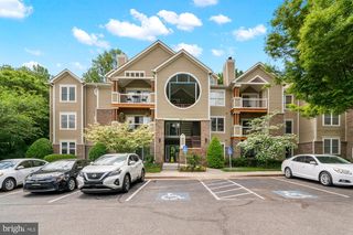 603 Admiral Dr Unit 204, Annapolis, MD 21401