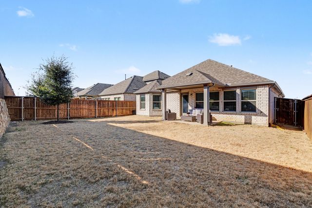 3304 Macaw Road, Celina, TX 75009