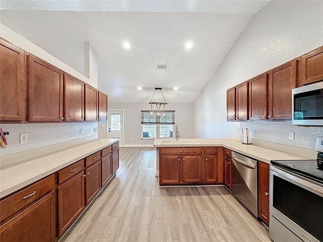 31249 SATINLEAF RUN, Brooksville, FL 34602