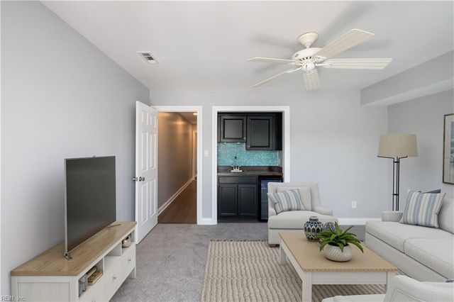 2082 Tazewell RD, Virginia Beach, VA 23455