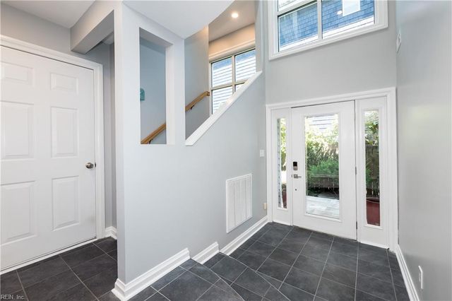 2082 Tazewell RD, Virginia Beach, VA 23455