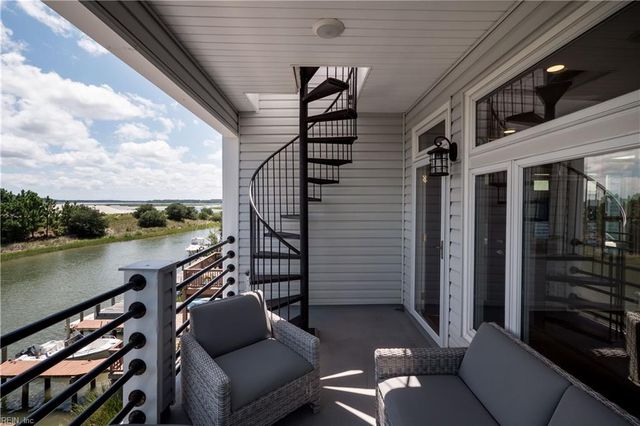 2082 Tazewell RD, Virginia Beach, VA 23455