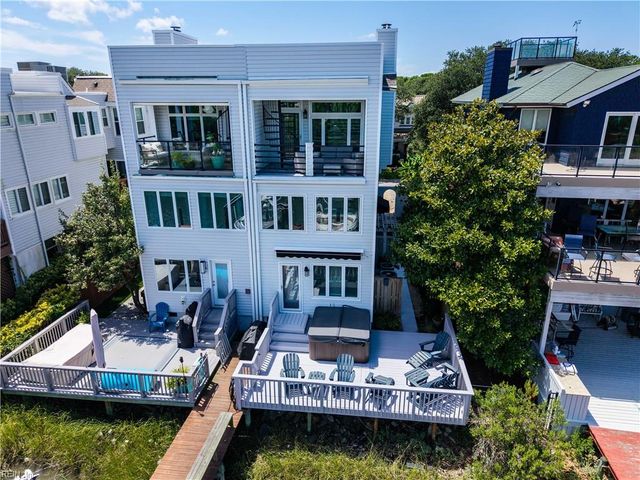 2082 Tazewell RD, Virginia Beach, VA 23455