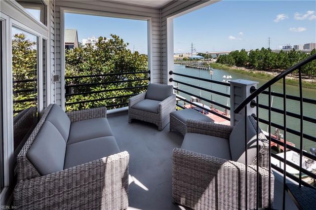 2082 Tazewell RD, Virginia Beach, VA 23455